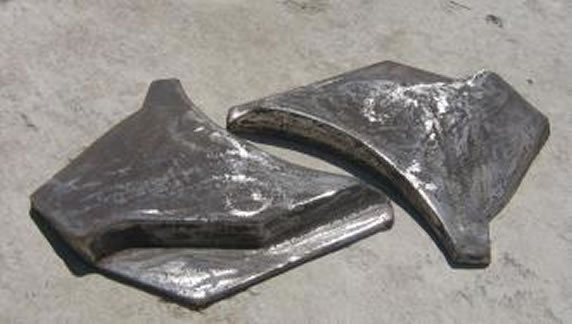 Alt ve üst aşınma plakaları